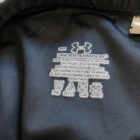 Under Armour capri - Picture 3 of 3